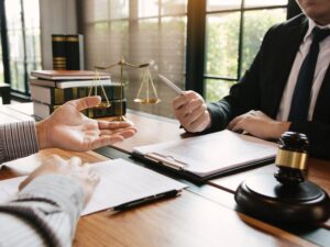 The Essential Guide to Navigating Your Legal Queries with a Legal Advice Helpline